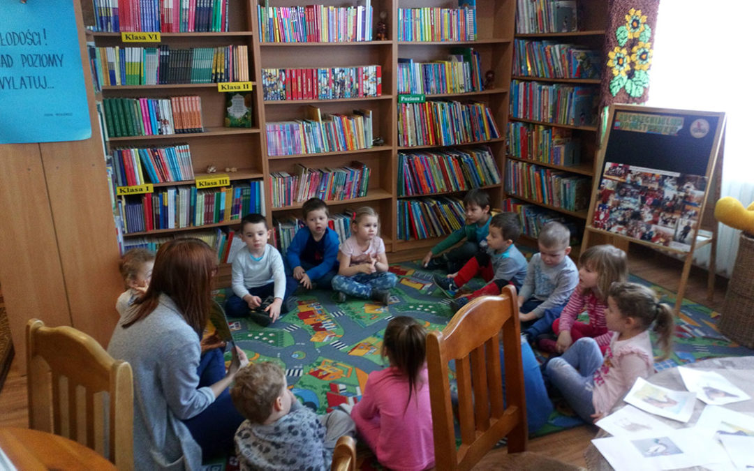 Przedszkolaki ze zwierzętami za pan brat.